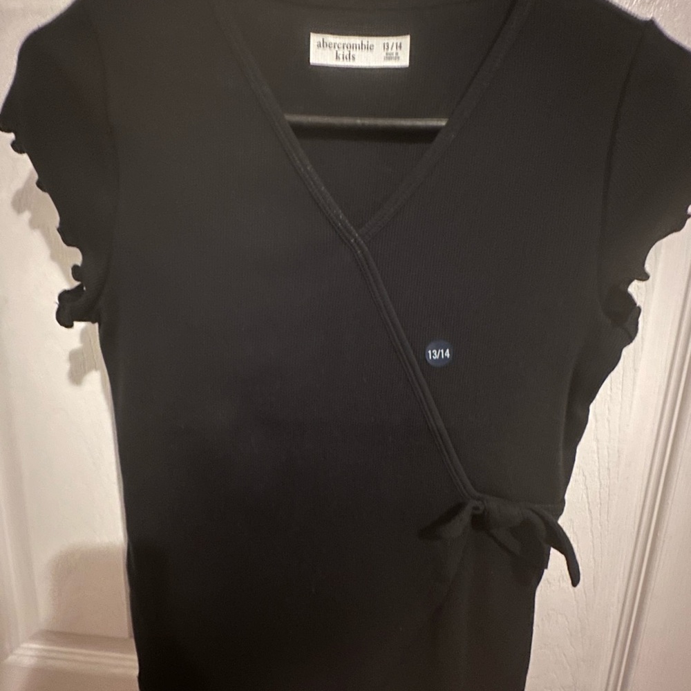 NWT abercrombie and fitch black tie wrap shirt
